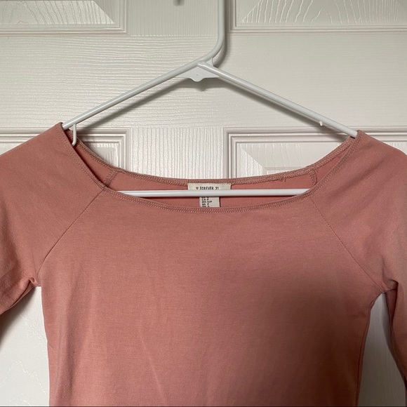 NWT Forever 21 off shoulder bodysuit - Picture 3 of 9